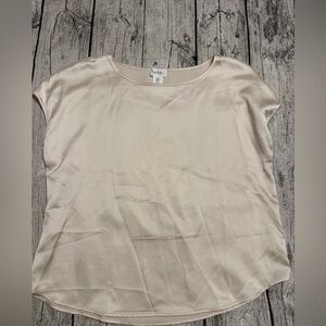 Nicolle Miller Silky blouse. Short cap sleeve size XL. Like new condition!